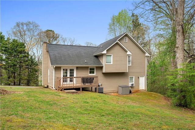 30 Azalea Drive SE, Cartersville, GA 30121