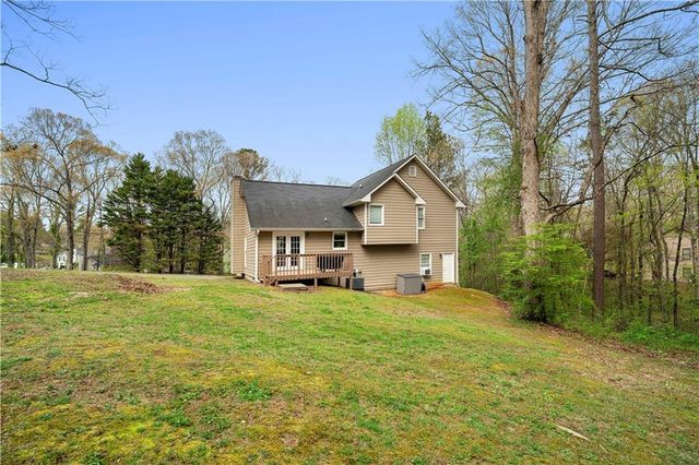 30 Azalea Drive SE, Cartersville, GA 30121