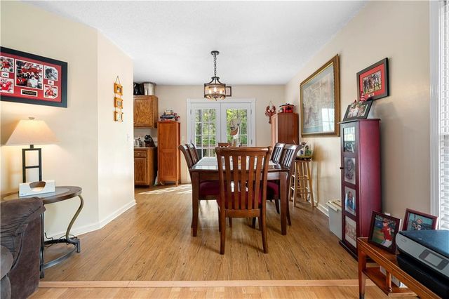 30 Azalea Drive SE, Cartersville, GA 30121