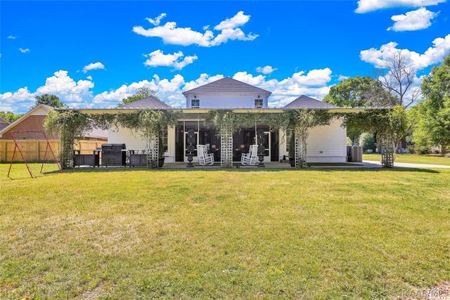 225 First Street, Prattville, AL 36067