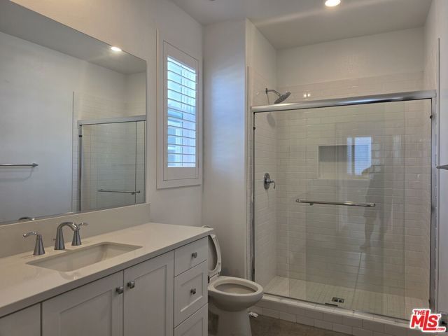 426 Lobata, Irvine, CA 92618