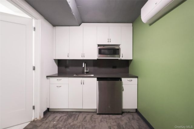 14809 Northern Boulevard 5J, Flushing, NY 11354