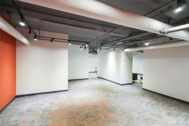 14809 Northern Boulevard 5J, Flushing, NY 11354