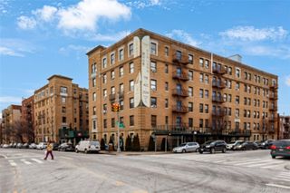 14809 Northern Boulevard 5J, Flushing, NY 11354
