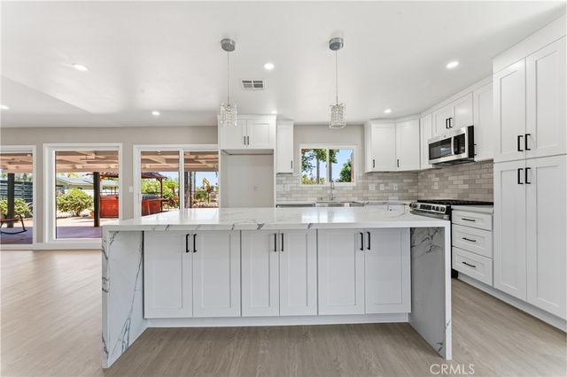 10980 Norwood Avenue, Riverside, CA 92505