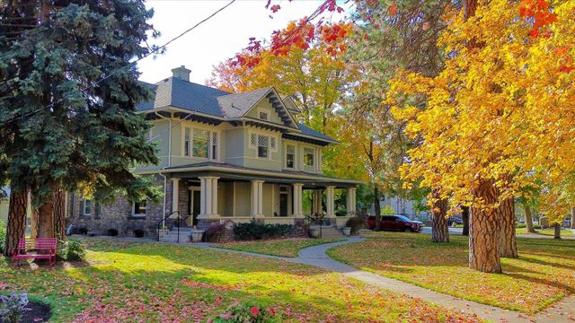 2425 W Pacific Ave, Spokane, WA 99201