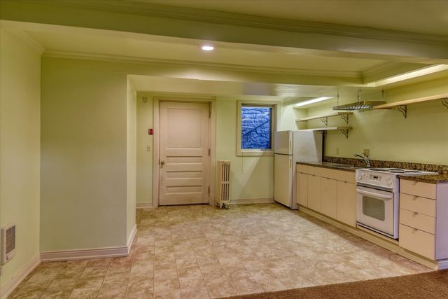 2425 W Pacific Ave, Spokane, WA 99201