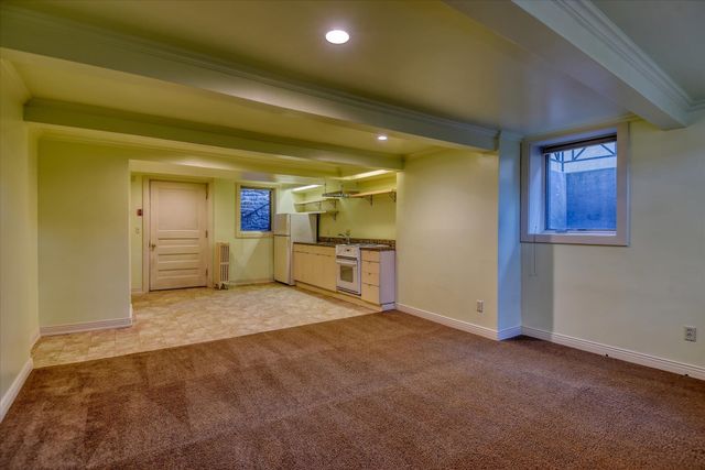 2425 W Pacific Ave, Spokane, WA 99201