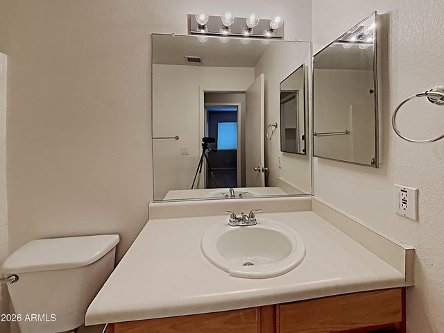 3555 W VIA DEL SOL Drive, Glendale, AZ 85310