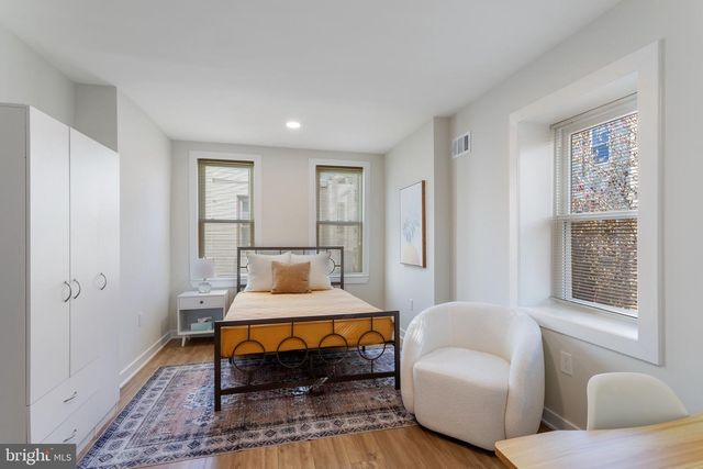 1507 W THOMPSON ST, Philadelphia, PA 19121