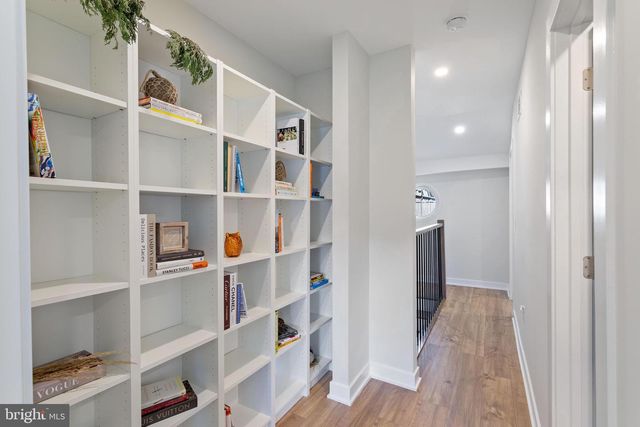 1507 W THOMPSON ST, Philadelphia, PA 19121