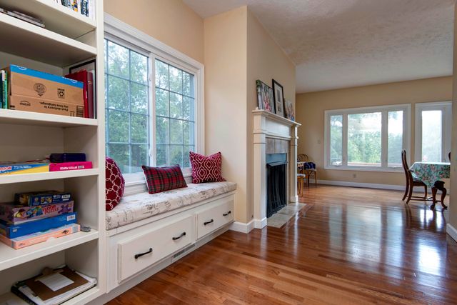 3060 W Ellison Drive, Springfield, MO 65810