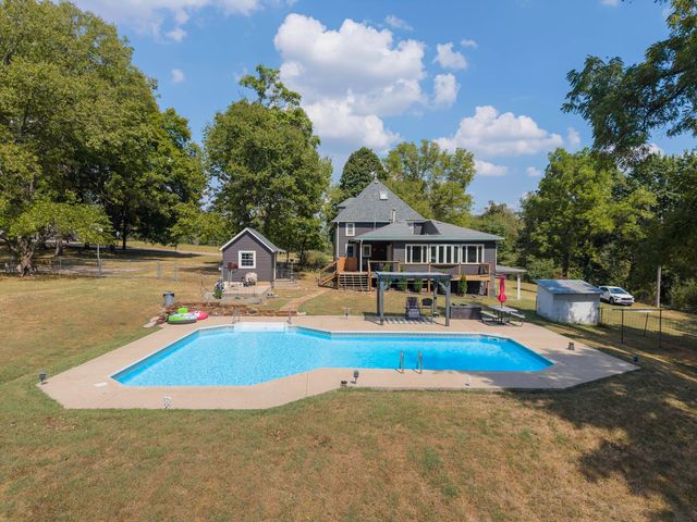 3060 W Ellison Drive, Springfield, MO 65810
