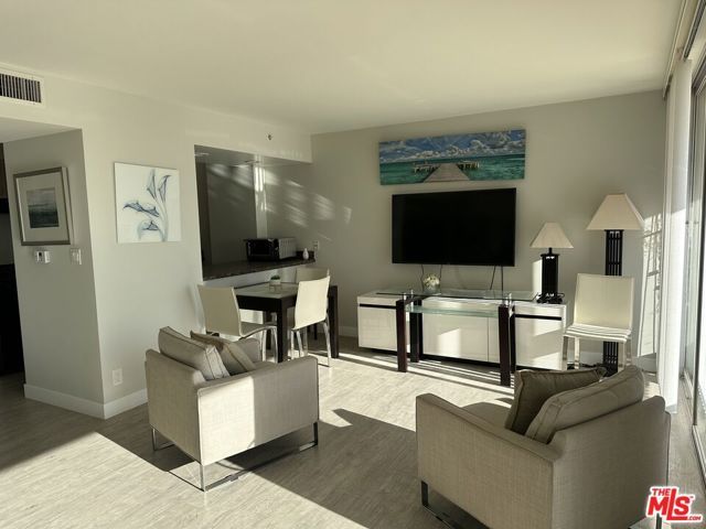 201 Ocean Avenue 302B, Santa Monica, CA 90402