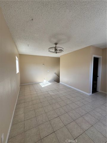 921 Carob, Montebello, CA 90640