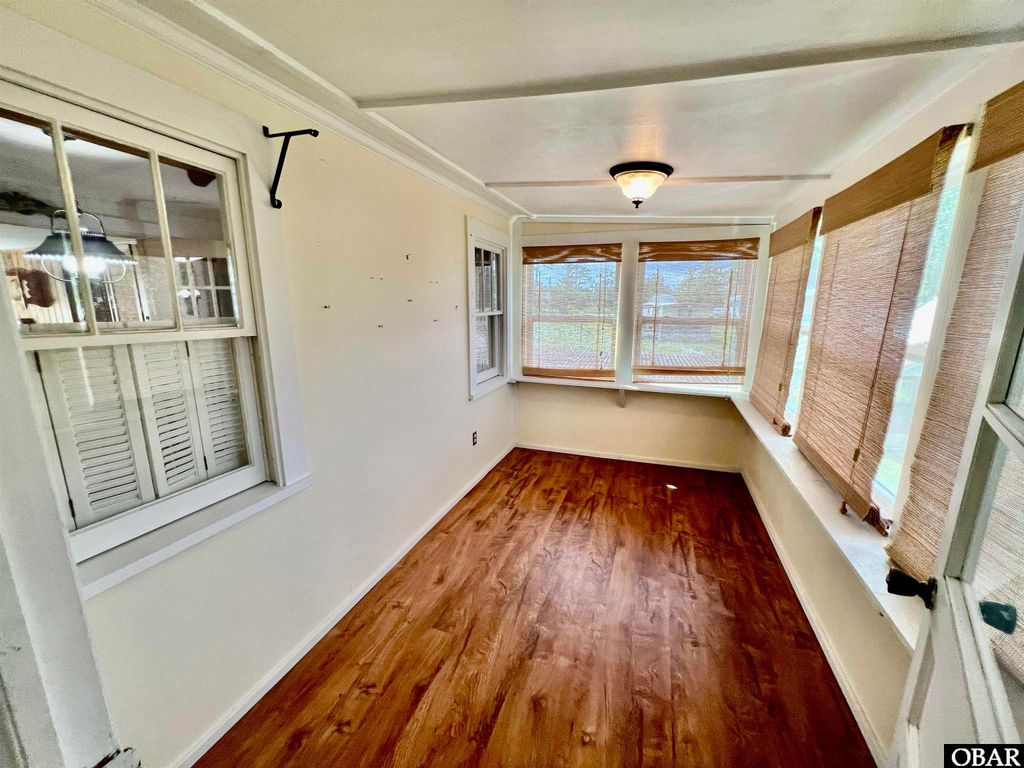 Image 27 of property listing at 5689 Old Ferry Dock Road, Manns Harbor, NC 27953