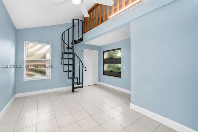 525 NW 100th Ct 525, Miami, FL 33172