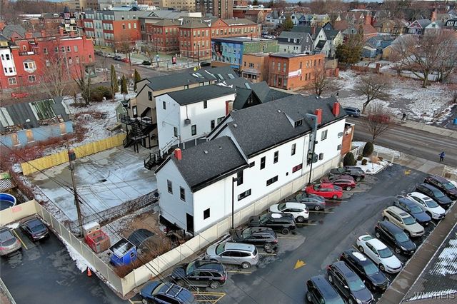 568 Niagara St Street, Buffalo, NY 14201