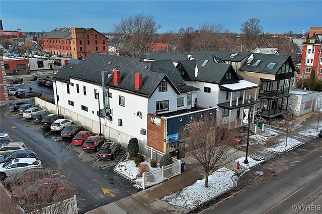 568 Niagara St Street, Buffalo, NY 14201