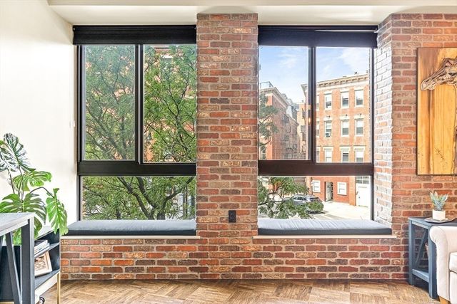 357 Commercial St 121, Boston, MA 02109