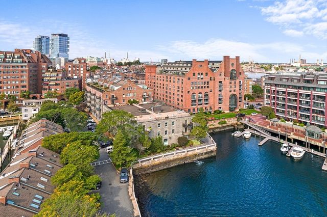 357 Commercial St 121, Boston, MA 02109