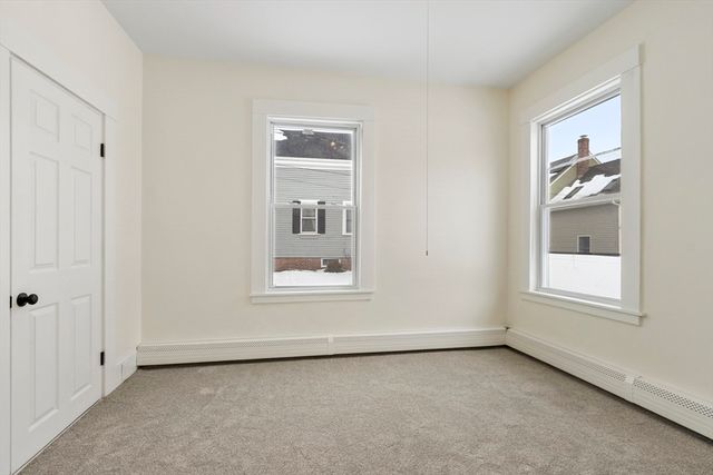 10 Barber St, Medway, MA 02053