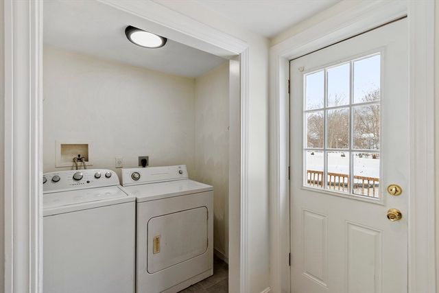 10 Barber St, Medway, MA 02053