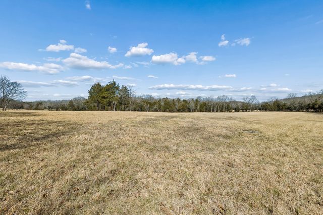 935 Comer Road, Lascassas, TN 37085