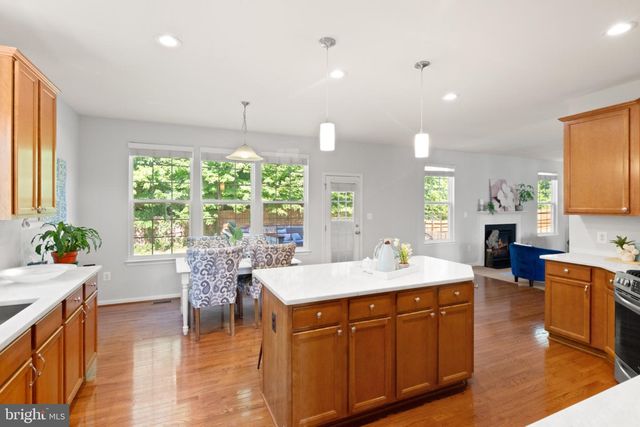 3000 AMERICAN EAGLE BLVD, Woodbridge, VA 22191