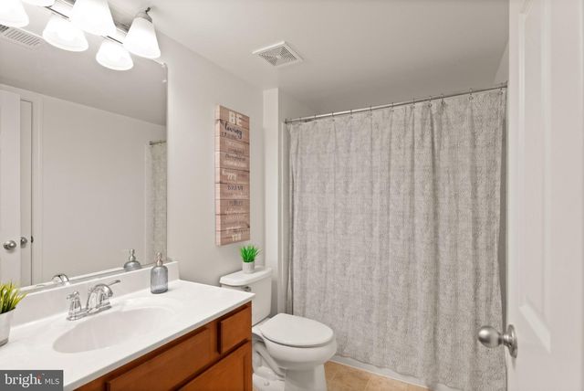 3000 AMERICAN EAGLE BLVD, Woodbridge, VA 22191