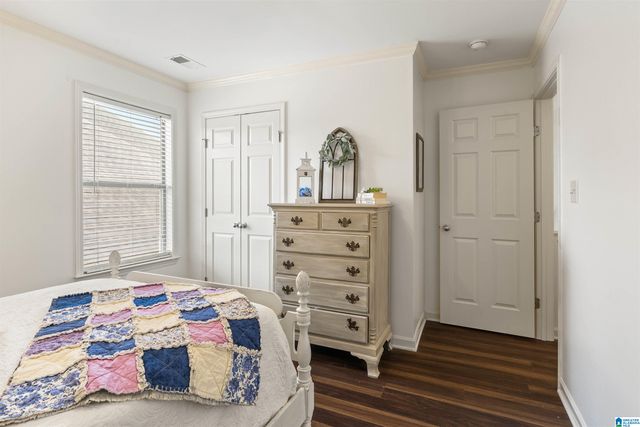 2073 FOREST LAKES LANE, Sterrett, AL 35147