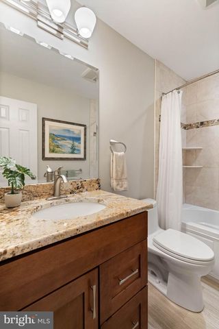 3204 ALLNESS LN, Herndon, VA 20171