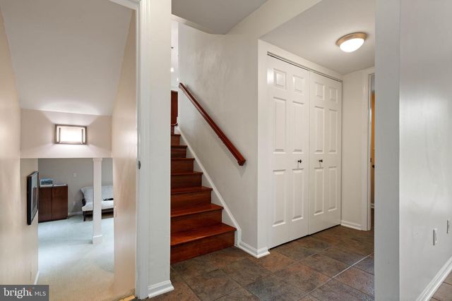 3204 ALLNESS LN, Herndon, VA 20171
