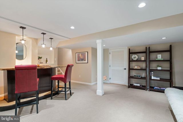 3204 ALLNESS LN, Herndon, VA 20171