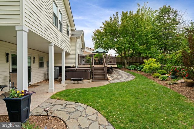 3204 ALLNESS LN, Herndon, VA 20171