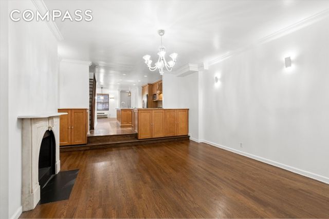 165 W 126th Street, New York City, NY 10027