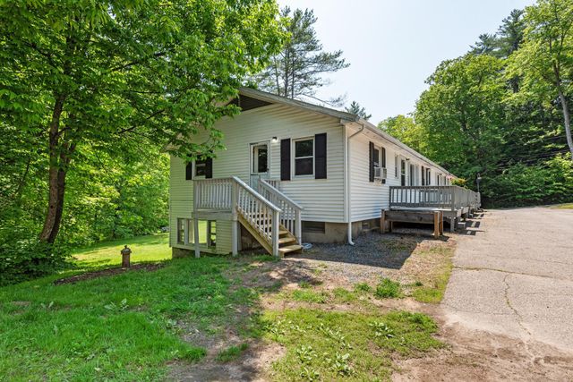 108 Cherry Valley Rd Apt 3, Gilford, NH 03249