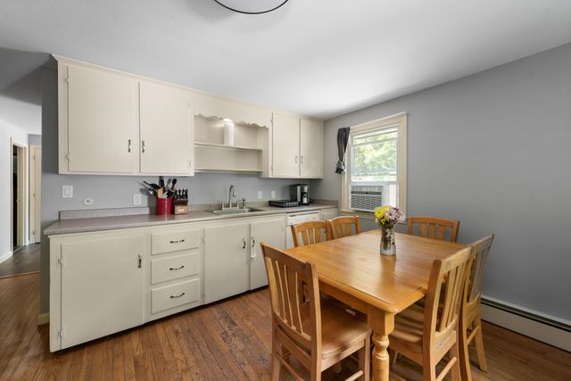 108 Cherry Valley Rd Apt 3, Gilford, NH 03249
