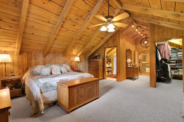 990 Bugscuffle Rd, Wartrace, TN 37183