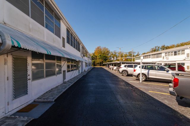 5850 21ST STREET N 4, St Petersburg, FL 33714