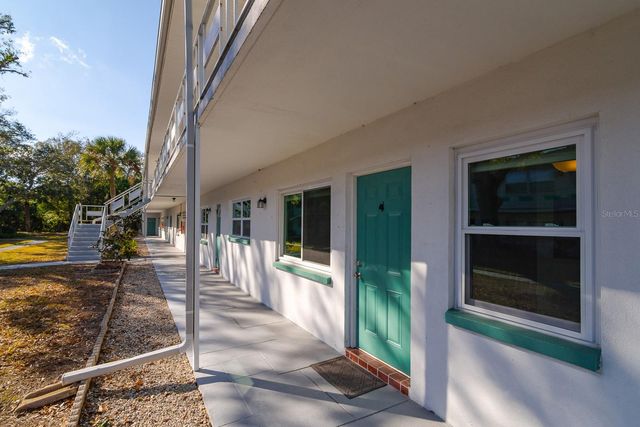 5850 21ST STREET N 4, St Petersburg, FL 33714