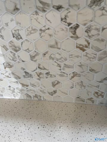 400 W Lee Street, Athens, AL 35611