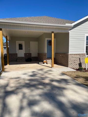 400 W Lee Street, Athens, AL 35611