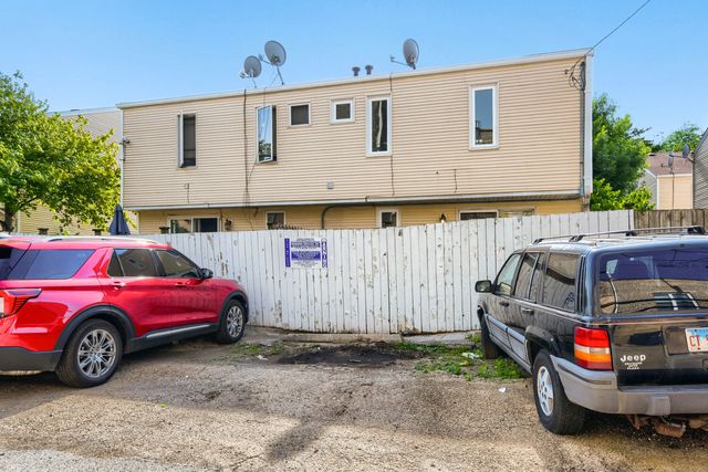 4647 N Kenmore Avenue B, Chicago, IL 60640