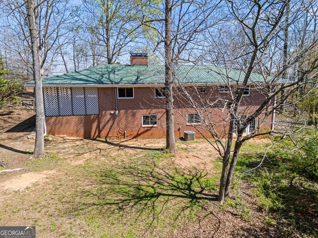 154 Eastanollee Road, Eastanollee, GA 30538