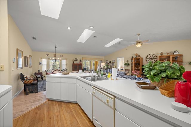 2245 E MARCIA STREET, Inverness, FL 34453