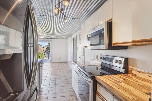 17016 HILLCREST VIEW DRIVE, Montverde, FL 34756