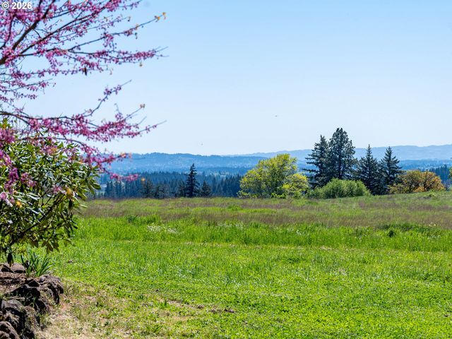 10647 Nw BROOKS Rd, Portland, OR 97231
