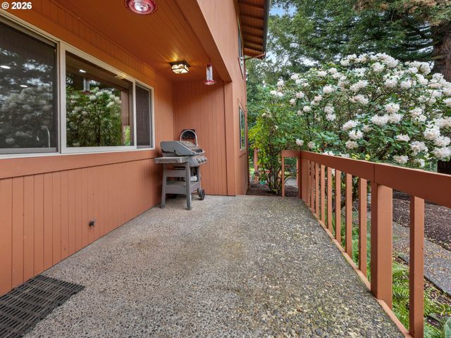 10647 Nw BROOKS Rd, Portland, OR 97231