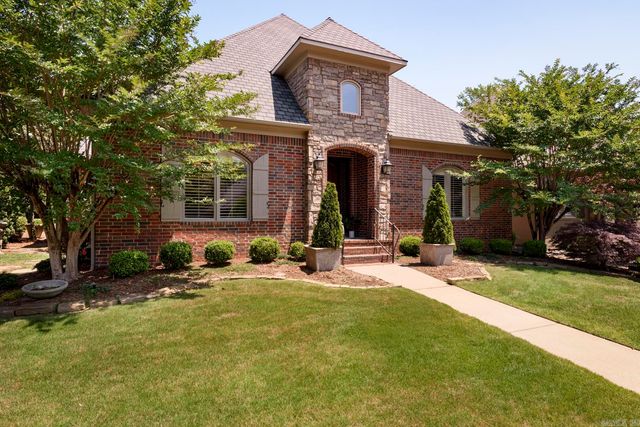 61 QUERCUS Circle, Little Rock, AR 72223